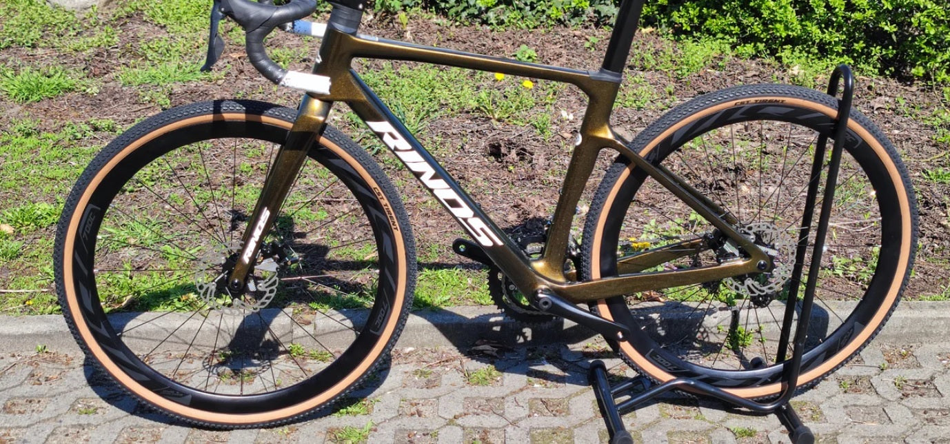 Bici da ghiaia in carbonio RINOS Sandman3.0 Shimano R7000