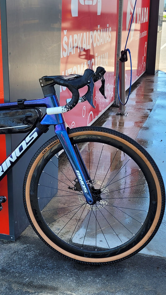 Bici da ghiaia in carbonio RINOS Sandman3.0 Shimano R7000